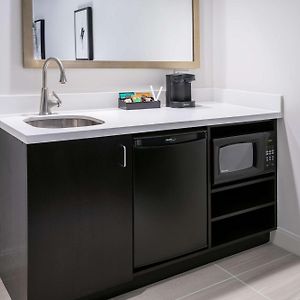 Two-Room Suite Two Queen Beds Hearing Accessible